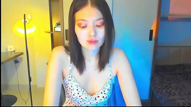 HopeLovely online show from 03.05.26