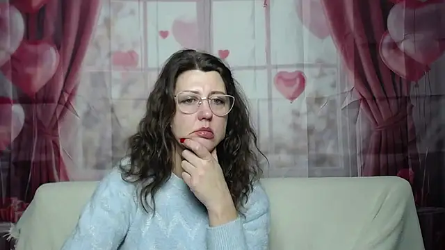 RoseHille online show from 02.10.26