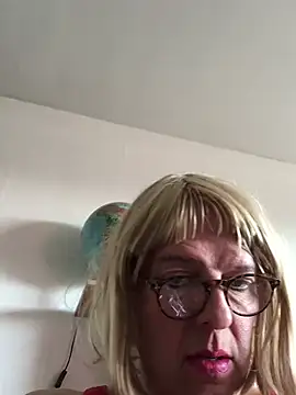 simone xdressing online show from 03.15.25