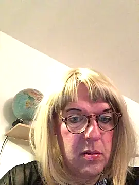 simone xdressing online show from 11.05.25