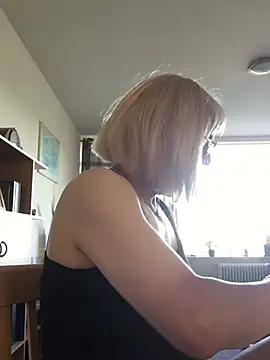 simone xdressing online show from 07.01.26