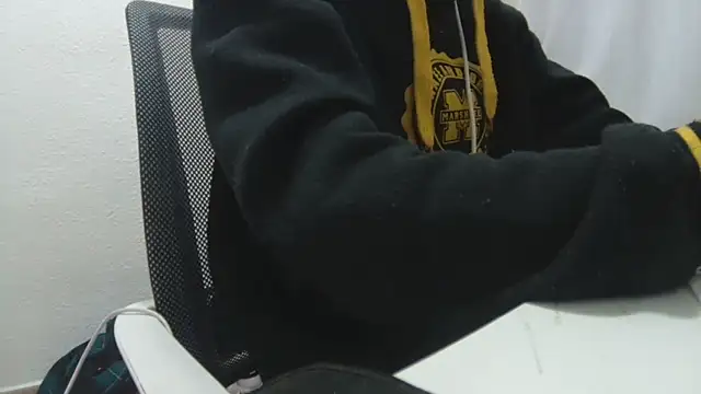 Calavera2001 online show from 12.22.25