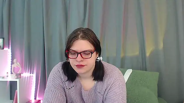 Dona Mafia online show from 11.25.25