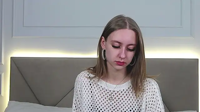 RachaelCute online show from 12.21.25