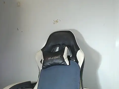 andy cummy27 online show from 12.05.25