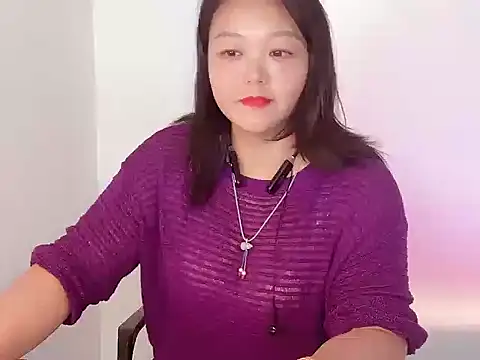 Lydia-Wei online show from 11.15.25