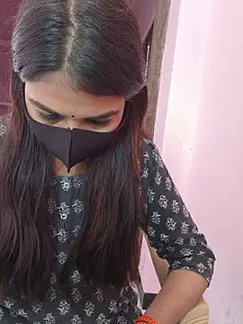 Iamyourdarling online show from 11.14.25