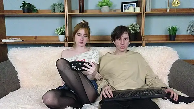 Danny loves Mary online show from 11.20.25