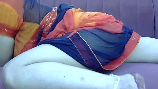 Snapshot of Zoya-sexy chatting on 10.12.25 Zoya-sexy online show from 10.12.25