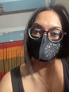 Snapshot of Saguphtah_Chattergy_22 chatting on 11.24.25 Saguphtah Chattergy 22 online show from 11.24.25