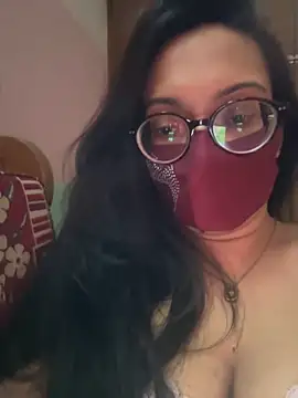 Snapshot of Saguphtah_Chattergy_22 chatting on 11.30.25 Saguphtah Chattergy 22 online show from 11.30.25