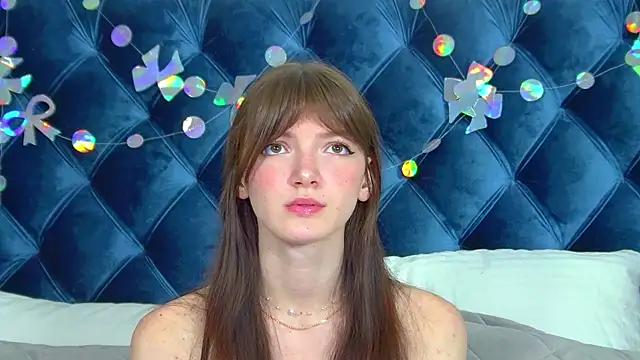 Snapshot of SophiaProve chatting on 03.16.26 SophiaProve online show from 03.16.26