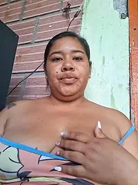 Snapshot of Sarahy- chatting on 04.18.26 Sarahy- online show from 04.18.26
