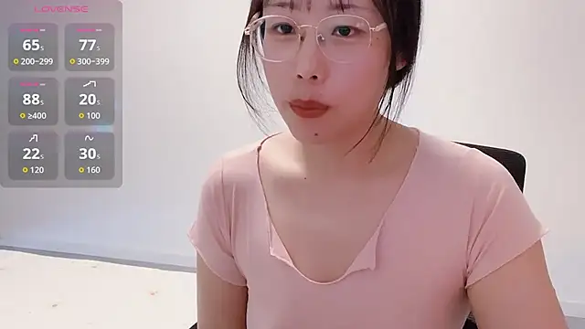 Snapshot of suisui322 chatting on 11.28.25 suisui322 online show from 11.28.25