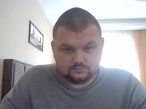 Snapshot of cyrex_monster chatting on 12.03.25 cyrex monster online show from 12.03.25