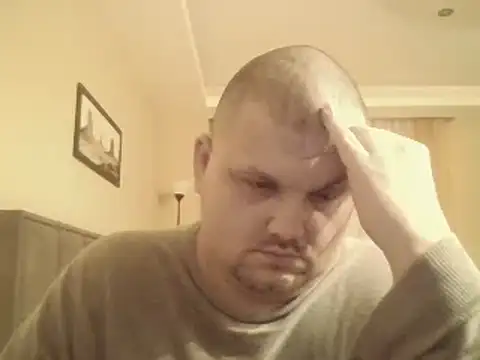 Snapshot of cyrex_monster chatting on 01.07.26 cyrex monster online show from 01.07.26