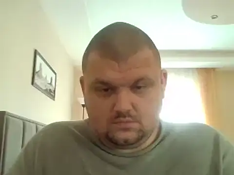 Snapshot of cyrex_monster chatting on 01.11.26 cyrex monster online show from 01.11.26