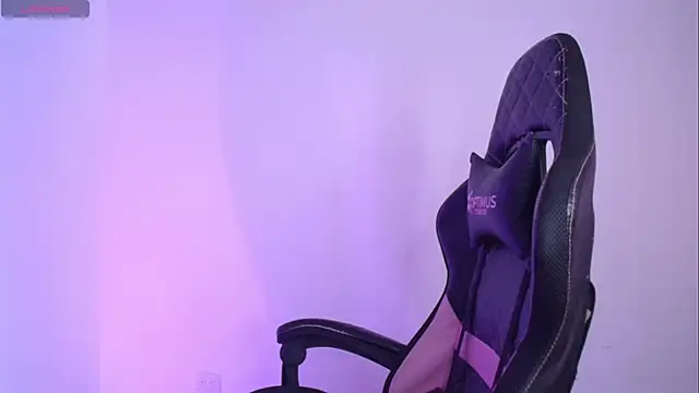 Millie bobby online show from 02.25.26