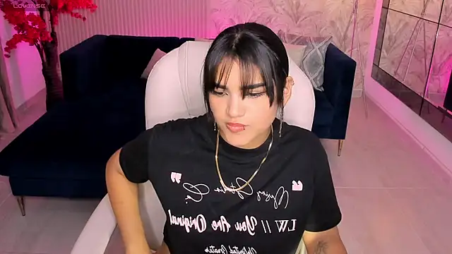 Snapshot of Kim_stonee chatting on 06.27.26 Kim stonee online show from 06.27.26
