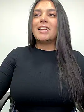 sofii moretti online show from 11.24.25