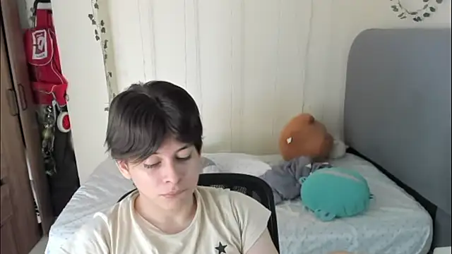 Felix kitty online show from 03.04.26