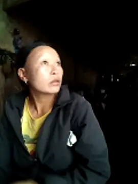 Snapshot of girl-hot2x chatting on 11.12.25 girl-hot2x online show from 11.12.25