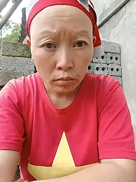 girl-hot2x online show from 06.13.26