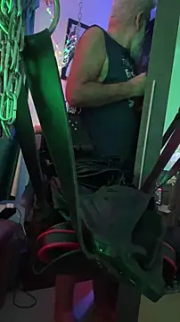 LeatherSdaddy online show from 12.17.25