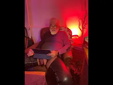 LeatherSdaddy online show from 01.06.26