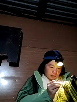 Snapshot of may-man chatting on 11.29.25 may-man online show from 11.29.25