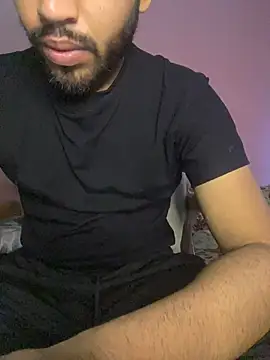 Snapshot of hotyyyyjonny chatting on 06.26.26 hotyyyyjonny online show from 06.26.26