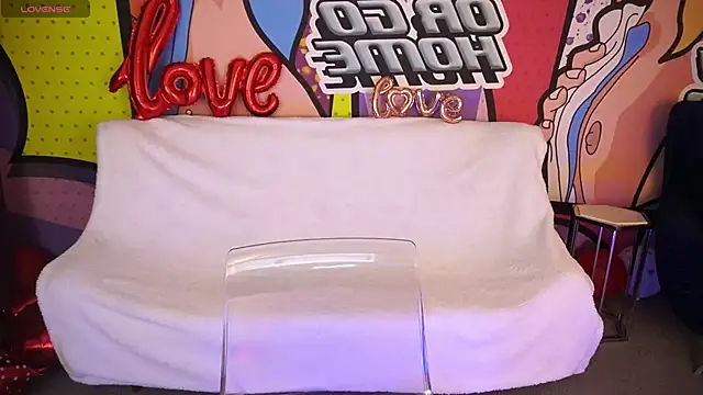 Snapshot of LadyChanelll chatting on 02.13.26 LadyChanelll online show from 02.13.26