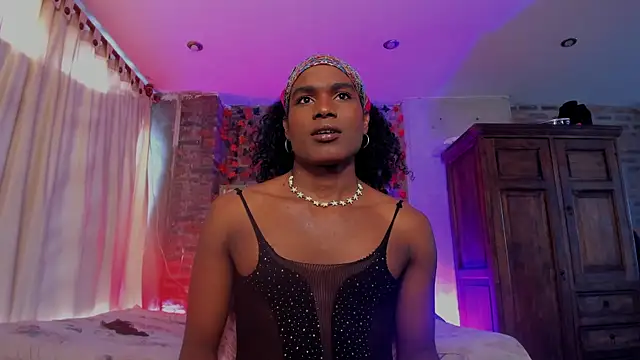 LaGoldenBitch online show from 01.06.26