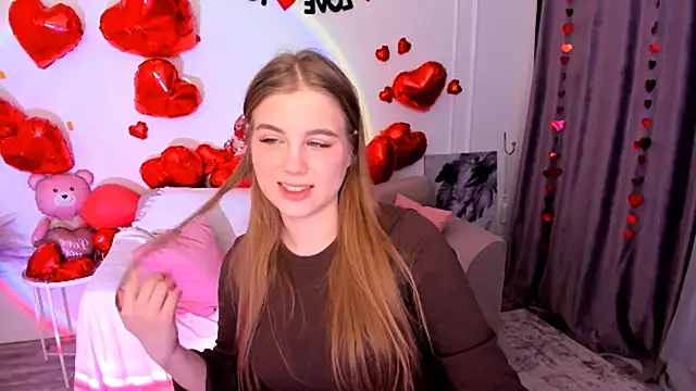 GoldenMirage online show from 02.08.26