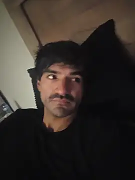 piggylatino online show from 12.17.25