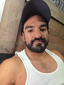 piggylatino online show from 04.15.26