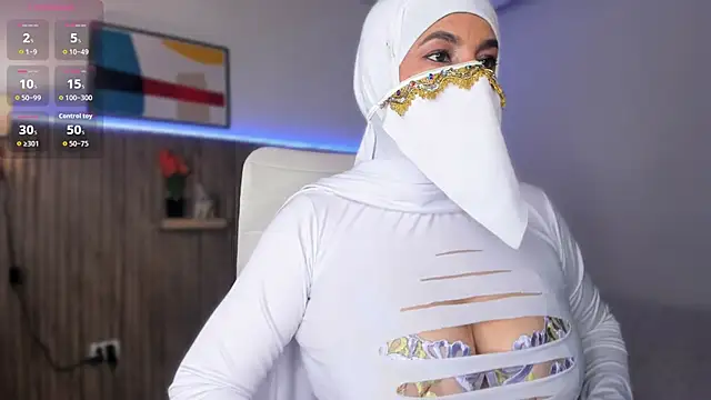 Hannaa Dolly online show from 11.27.25