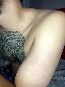 Snapshot of SofiaXxX_12 chatting on 11.26.25 SofiaXxX 12 online show from 11.26.25