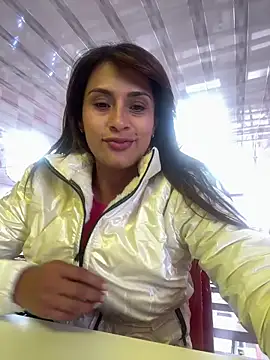 valeria absurdah online show from 01.13.26