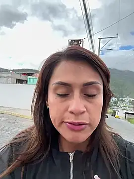 valeria absurdah online show from 01.15.26