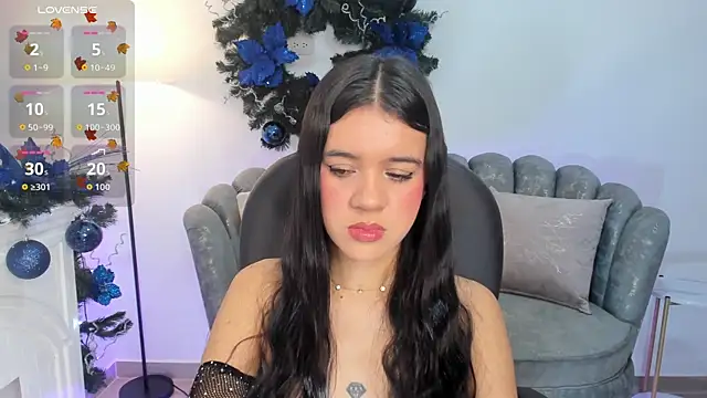 Snapshot of alix_nova chatting on 12.03.25 alix nova online show from 12.03.25