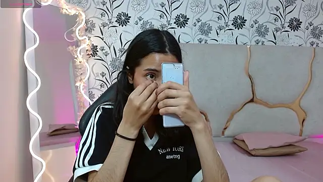 Joselyn tay online show from 03.12.26