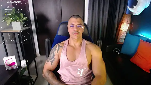 Snapshot of Zed_ferrer chatting on 06.09.26 Zed ferrer online show from 06.09.26