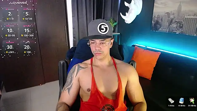 Snapshot of Zed_ferrer chatting on 07.10.26 Zed ferrer online show from 07.10.26
