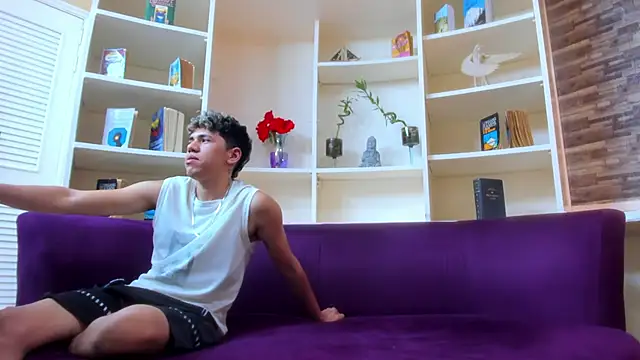 Boys Pranks online show from 11.18.25