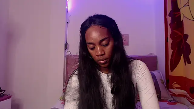 AishaOwens online show from 03.06.26