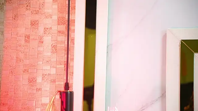 Snapshot of Caroline_palmerr chatting on 02.21.26 Caroline palmerr online show from 02.21.26