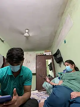 Snapshot of Cute_hotzara chatting on 03.13.26 Cute hotzara online show from 03.13.26