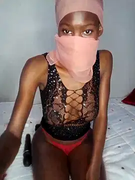 Snapshot of Wettcandy22 chatting on 11.18.25 Wettcandy22 online show from 11.18.25