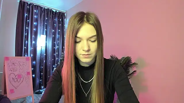 luna lust 212 online show from 02.19.26